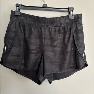 90 Degree By Reflex Black Camo Athletic Shorts